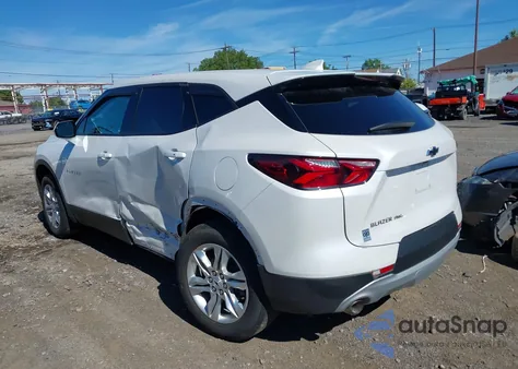 2022 Chevrolet Blazer Awd 2Lt from USA, damaged, VIN 3GNKBHR47NS217706